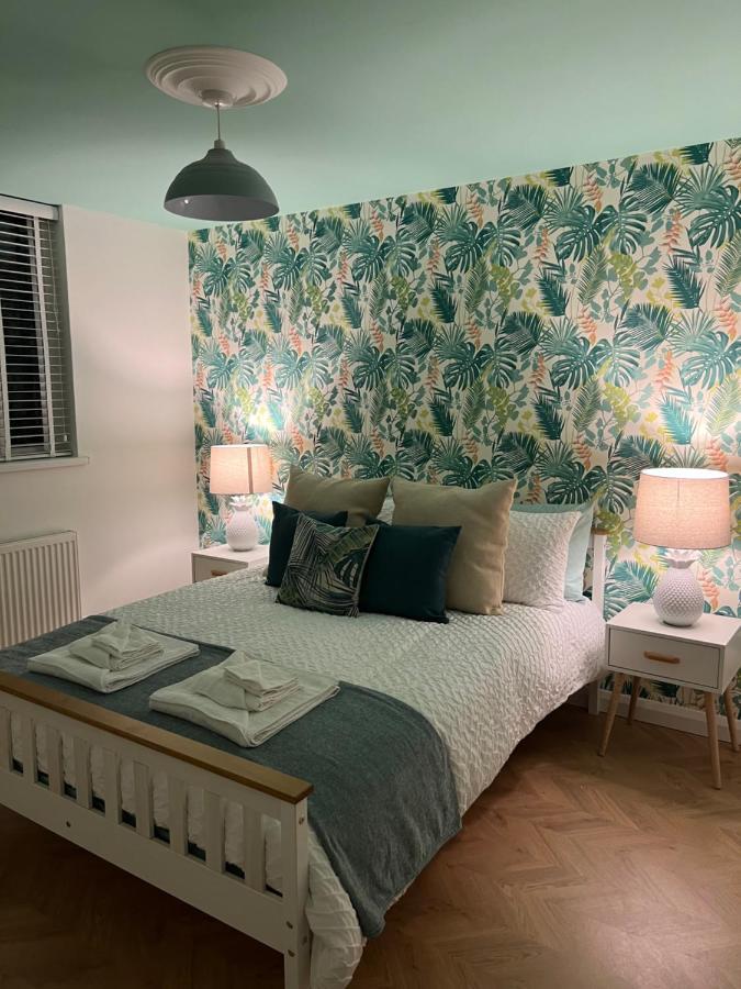 Holiday home Stylish 3 Bedroom Seaside Escape - Newly Renovated Paignton